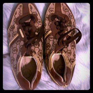 Authentic Michael Kors Gold n tan bowler tennis